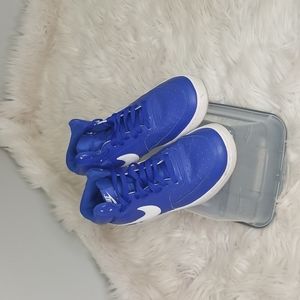 Mens Blue Nike Court Vision size 8